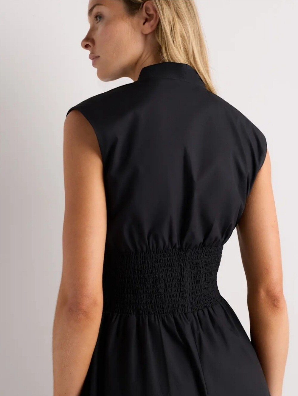 Quince Women's 100% Organic Cotton Poplin Zip-Front Midi Dress, Large, Black - Picture 3 of 14